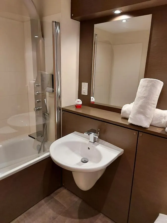 One Bedroom Apartment Эдинбург