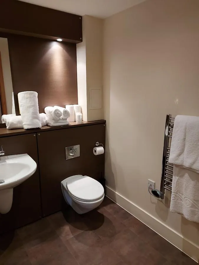 One Bedroom Apartment Эдинбург