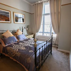 Apartment 1 Bedroom, Edinburgh